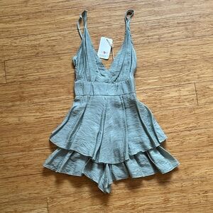 L'ATISTE Light Green  Layered Romper